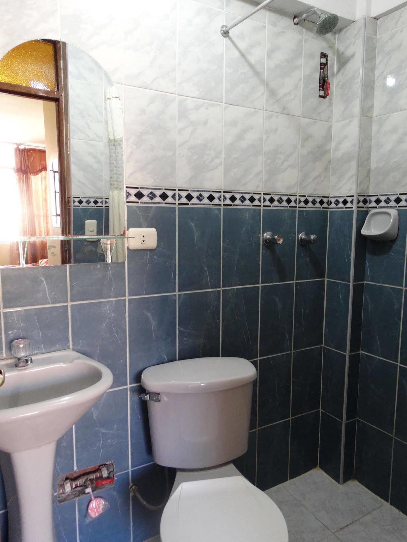 Presidente Inn Пуно Экстерьер фото
